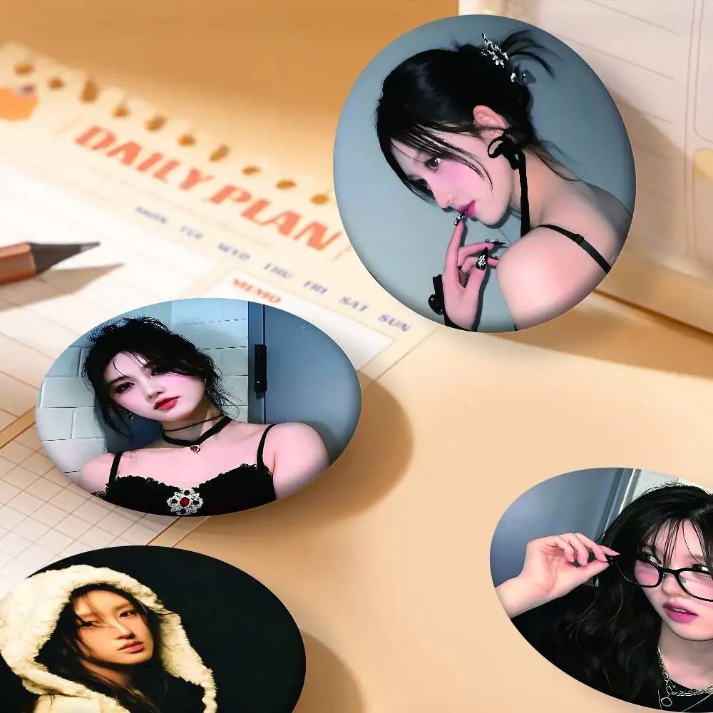 Singer J-Jeongyeon …