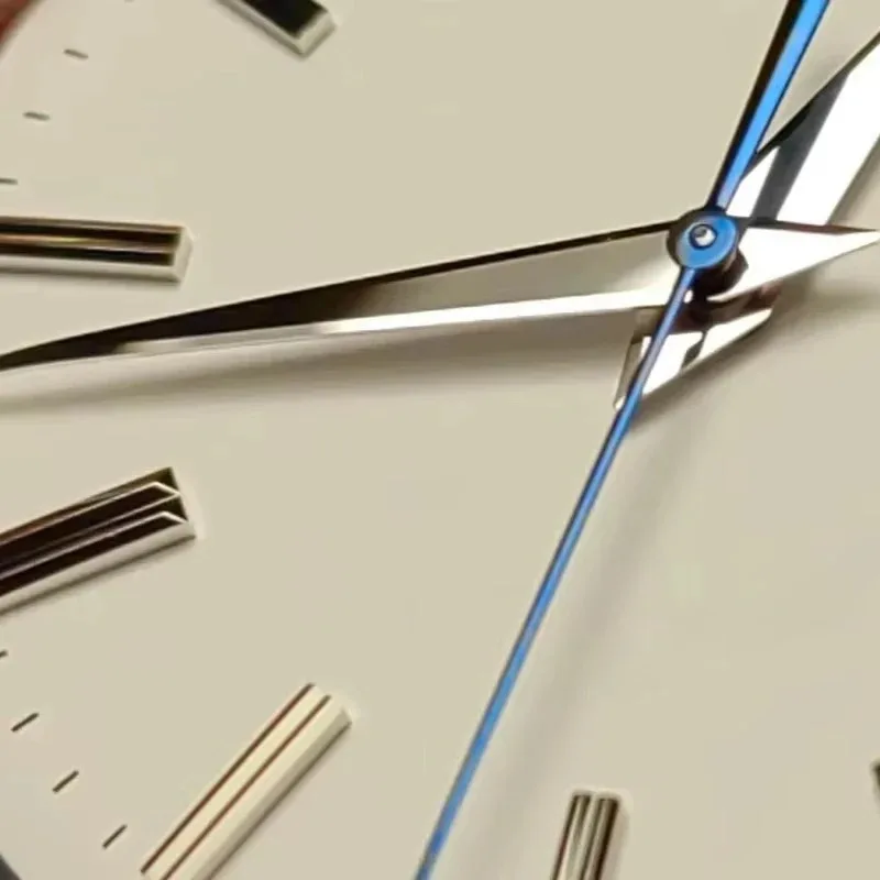 38Mm Japan VH31 Qua…