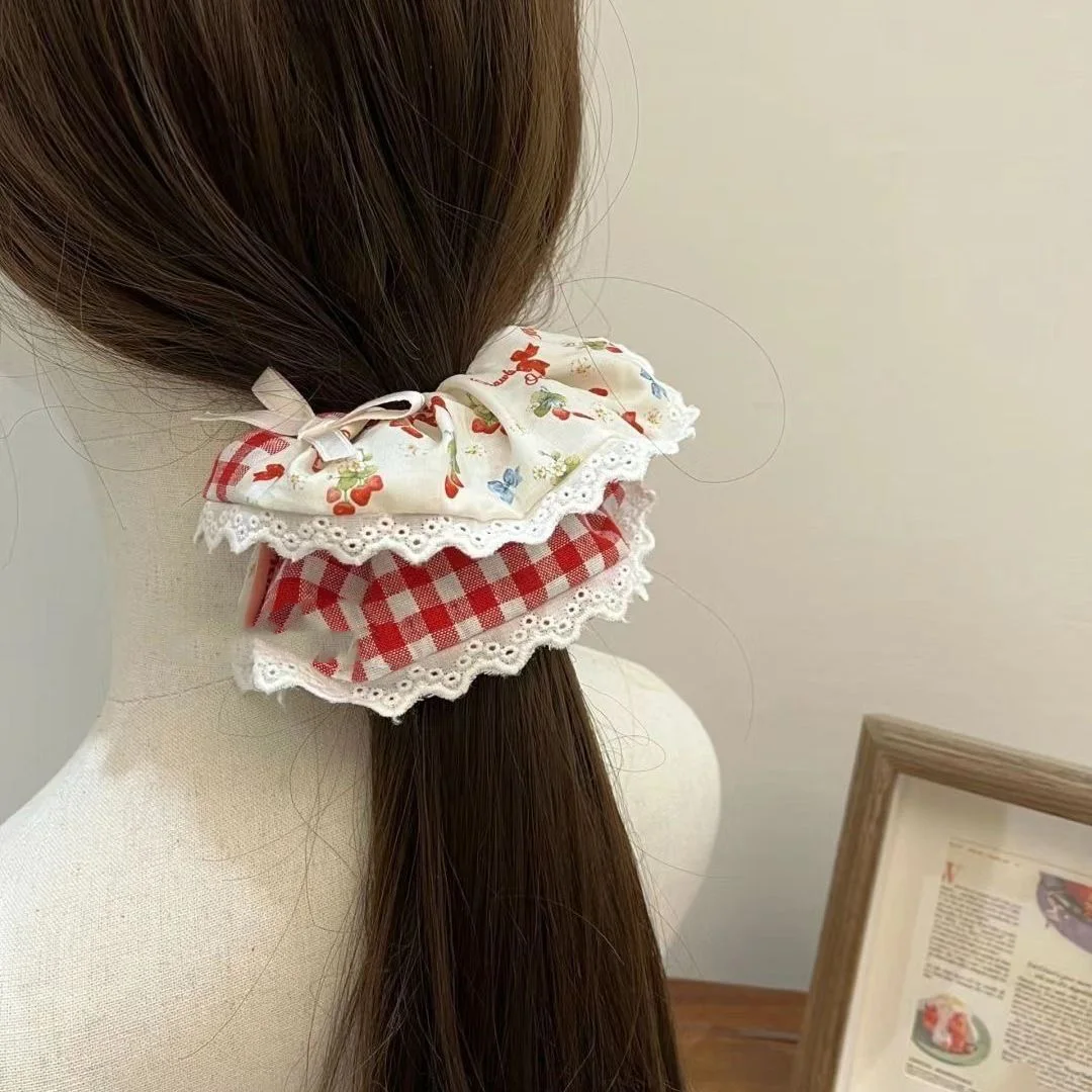 Garden style small fresh strawberry square hair circle girl day simple square towel large bowel circle Sen female sweet