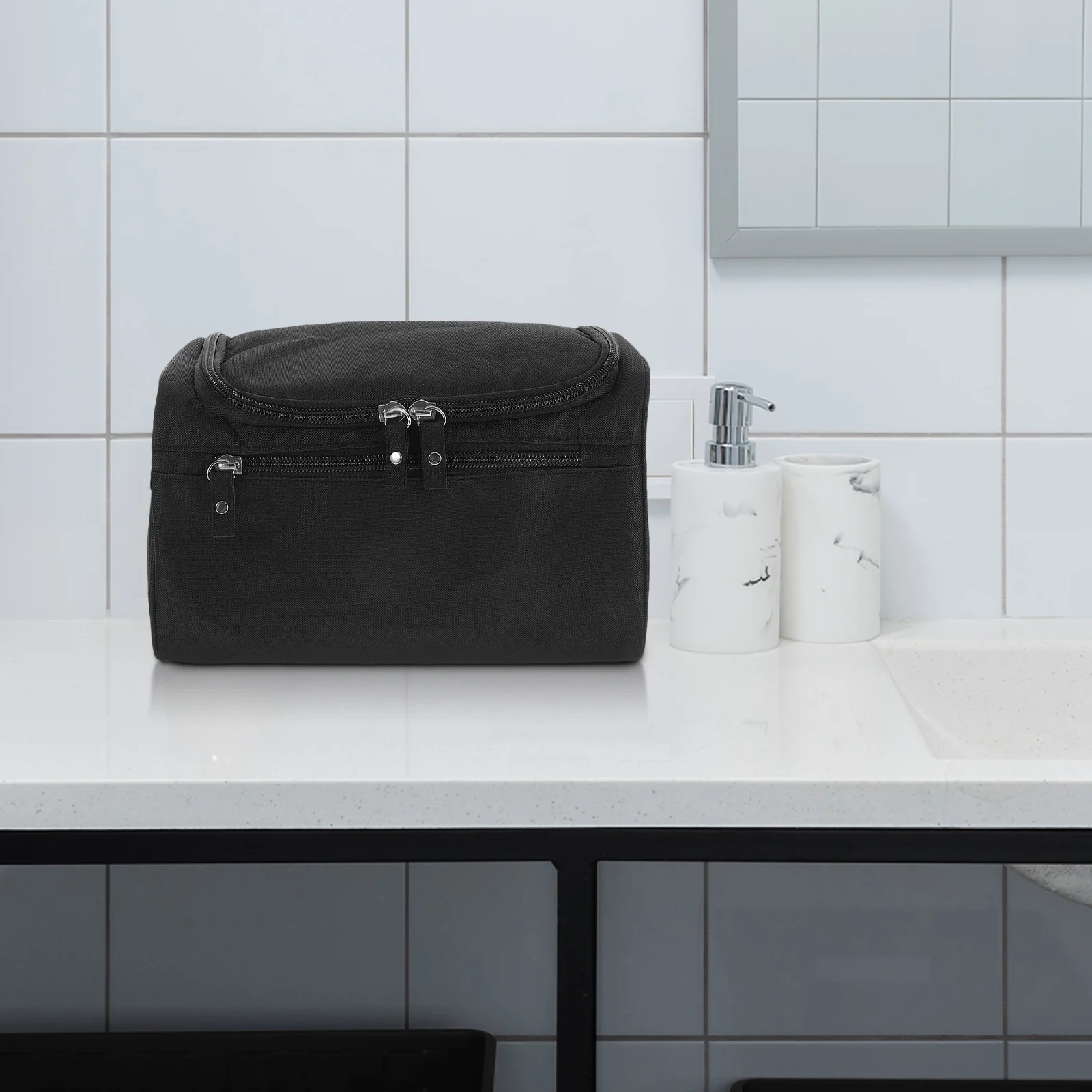 منظم أدوات الزينة المقاوم للماء للرجال بسعة كبيرة، مقصورات متعددة، غسيل تخزين أساسيات الحمام المحمول