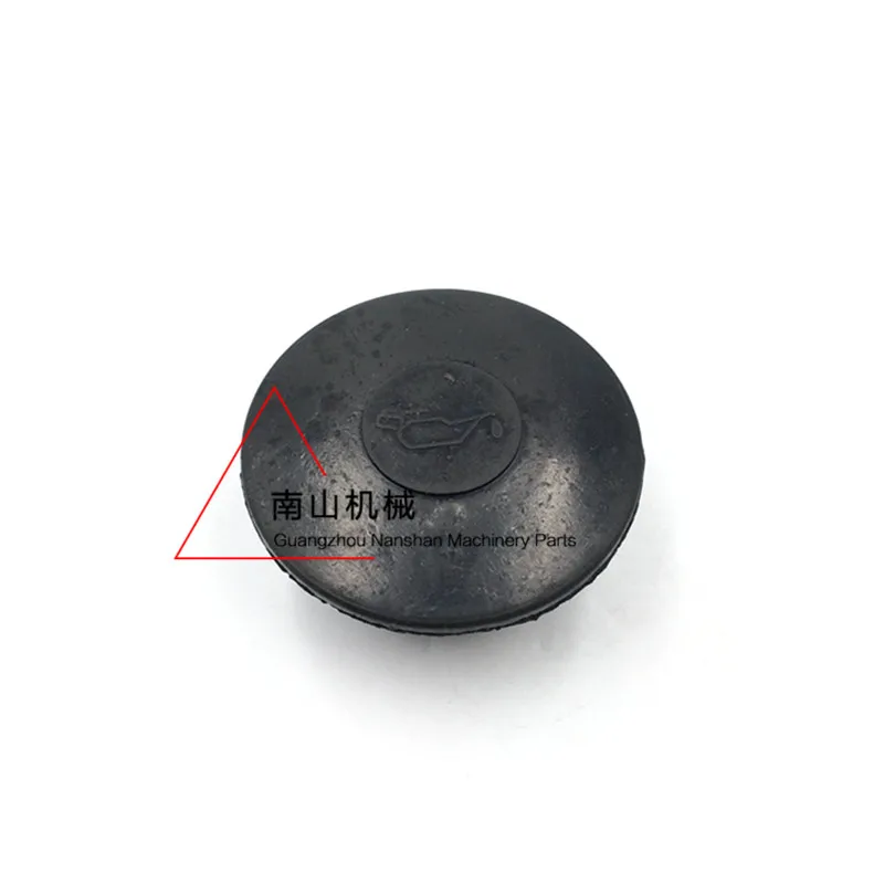 Excavator Accessories Oil Cap Isuzu Engine 6BG1/6BD1 Fuel Cap For Hitachi EX200 230-3/5/6