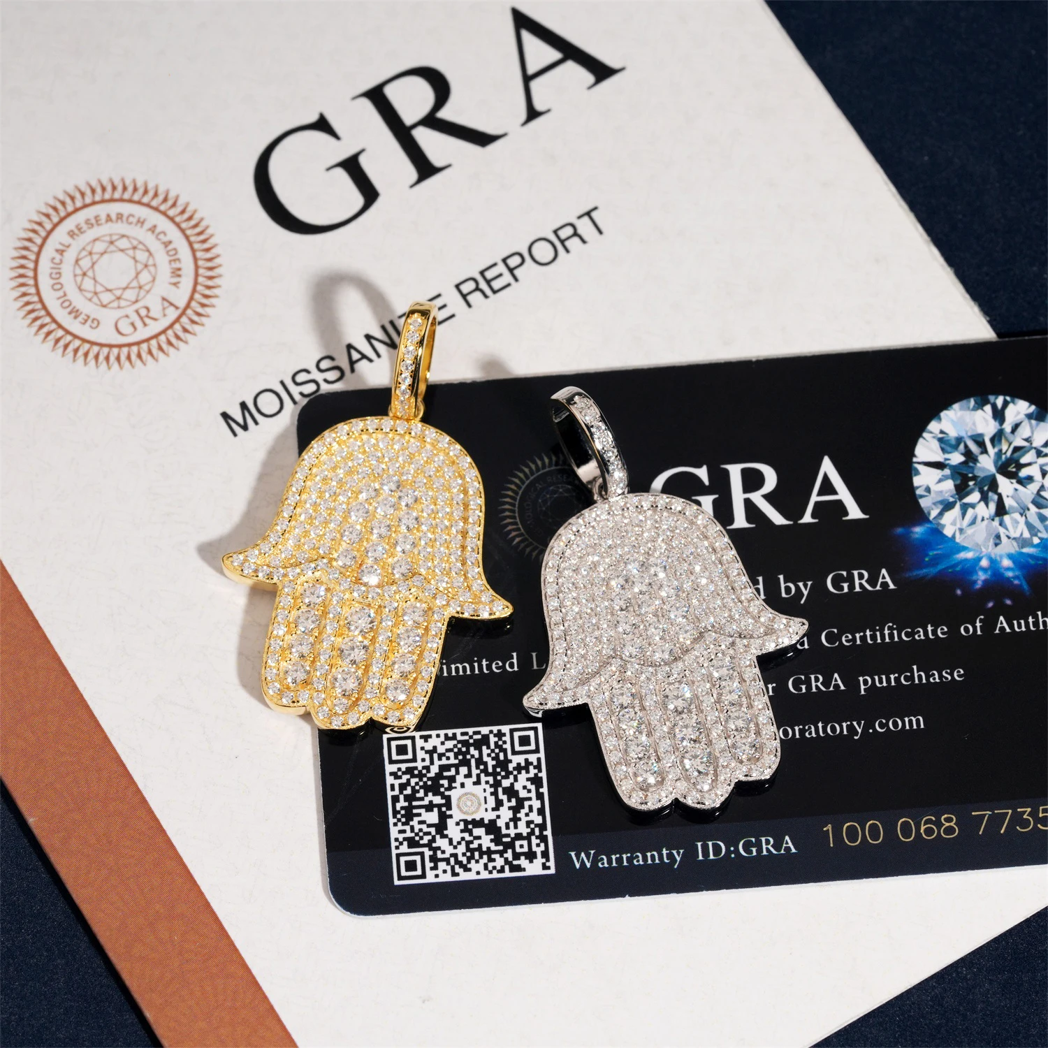 

Pass Tester 925 Solid Silver 18k Plated Hip Hop VVS Moissanite Fatima Pendant Iced Out Diamond Hamsa Hand Pendant