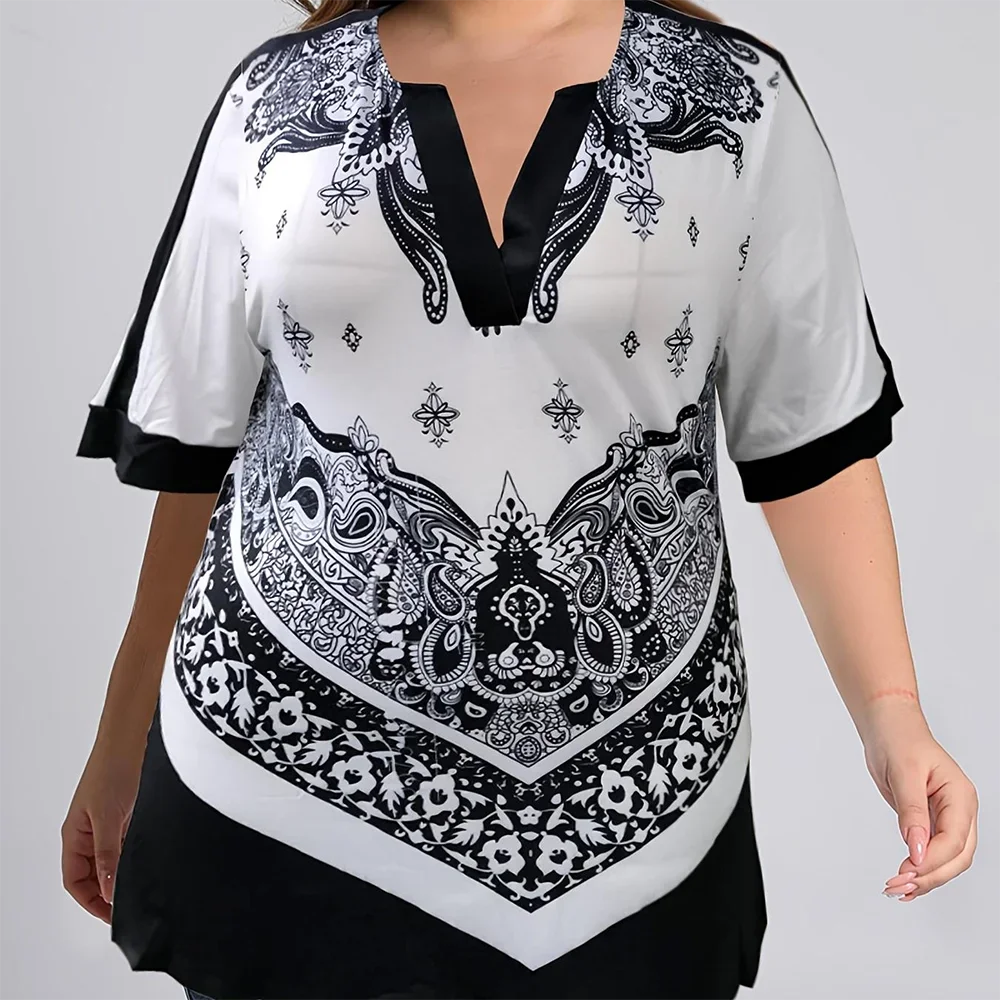 Plus Size Women's Black Top Split Neck Paisley Print Short Sleeve V-neck Blouses