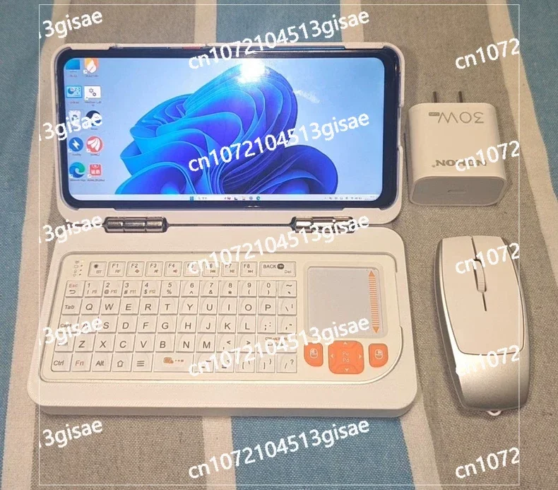Zhizhen Versiyonu 6 inç Çift Sistemli Mini El Tipi Bilgisayar Dokunmatik Katlanabilir Üst Panel 12g +512g Kendi Klavyesiyle Birlikte Zhizhen Versiyonu