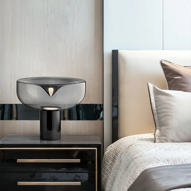 Imagem -03 - Modern Led Glass Table Lamp Bedroom Bedside Lamp Sala de Estar Luz Estudo Desktop Leitura Simples Luminária