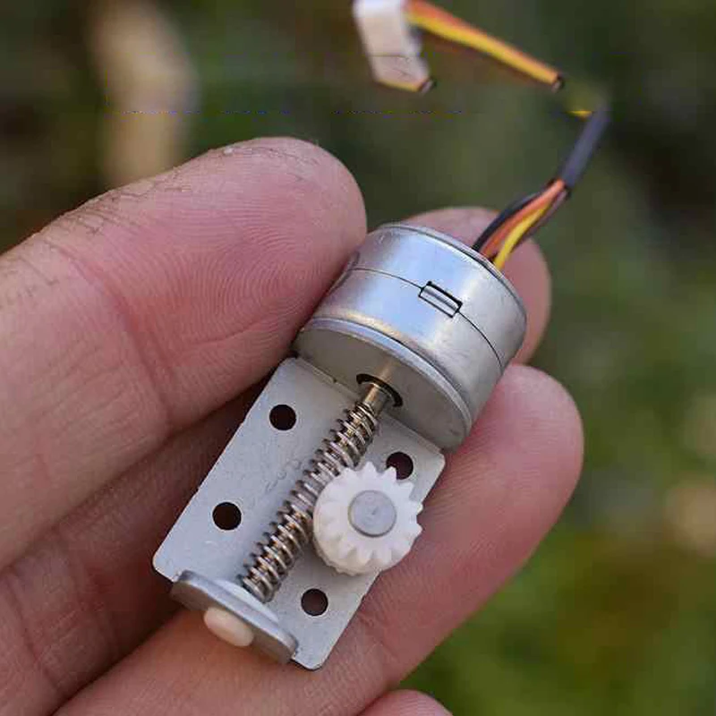 

15mm 2-Phase 4-Wire Stepper Motor Metal Stepping Motor Linear Screw Shaft Rod Block 13 Teeth Plastic Gear DIY Camera Monitor
