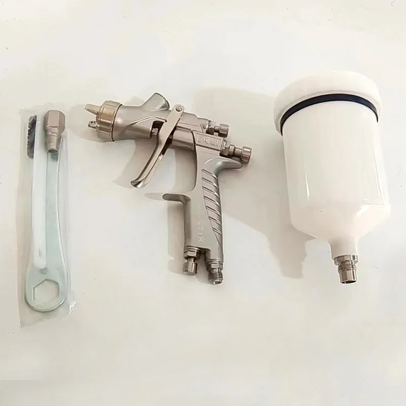 TaiWan DRAM Spray Gun Car Air Spray Gun Professional Tool Nozzle Size 1.3MM On The Tank 600 Ml High Atomization Slot Nozzle