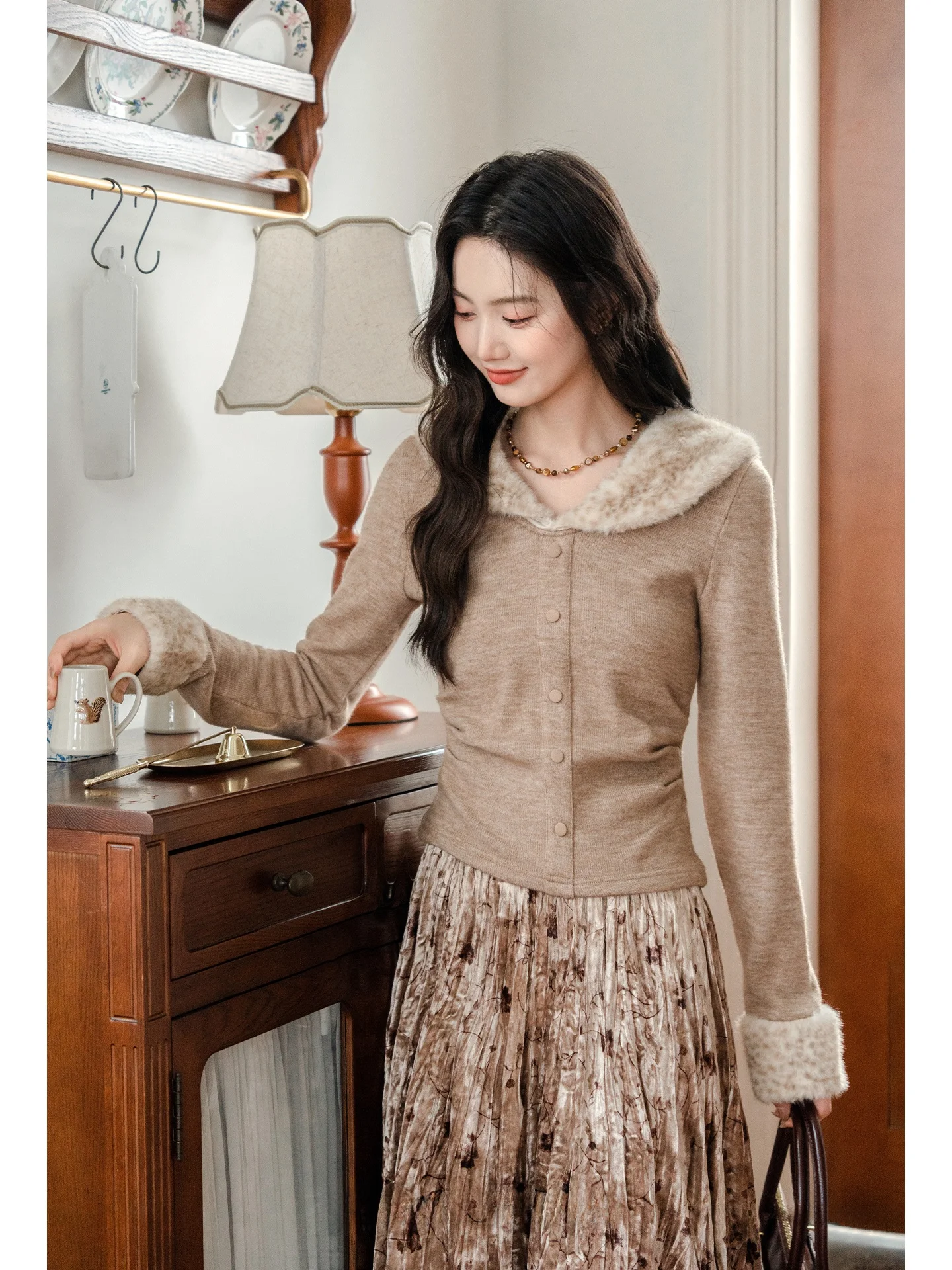 

Женский вязаный свитер Ele с меховым воротником, базовый слой, внутренняя одежда, зимняя верхняя одежда, уникальный красивый дизайн Sli