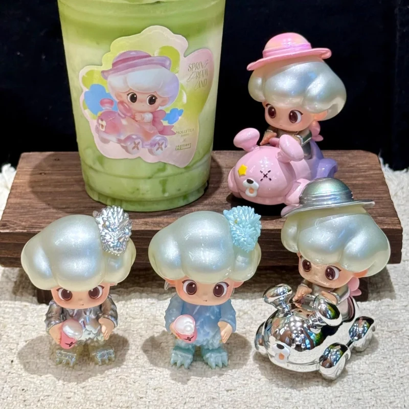 MOLLY TEA x INSTINGTOY Co-sign Limited Edition Figurine Awakening