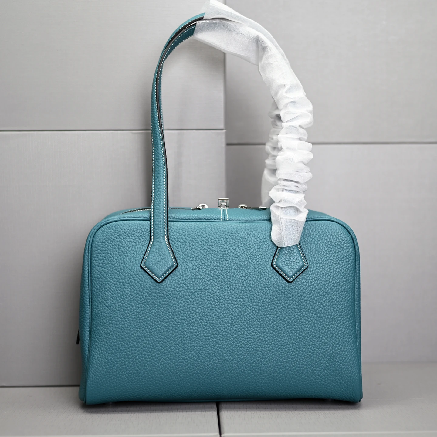 

Сумка из натуральной кожи, 29 см, верхний слой кожи, высокая вместимость, продвинутое ощущение, новая мода, темперамент