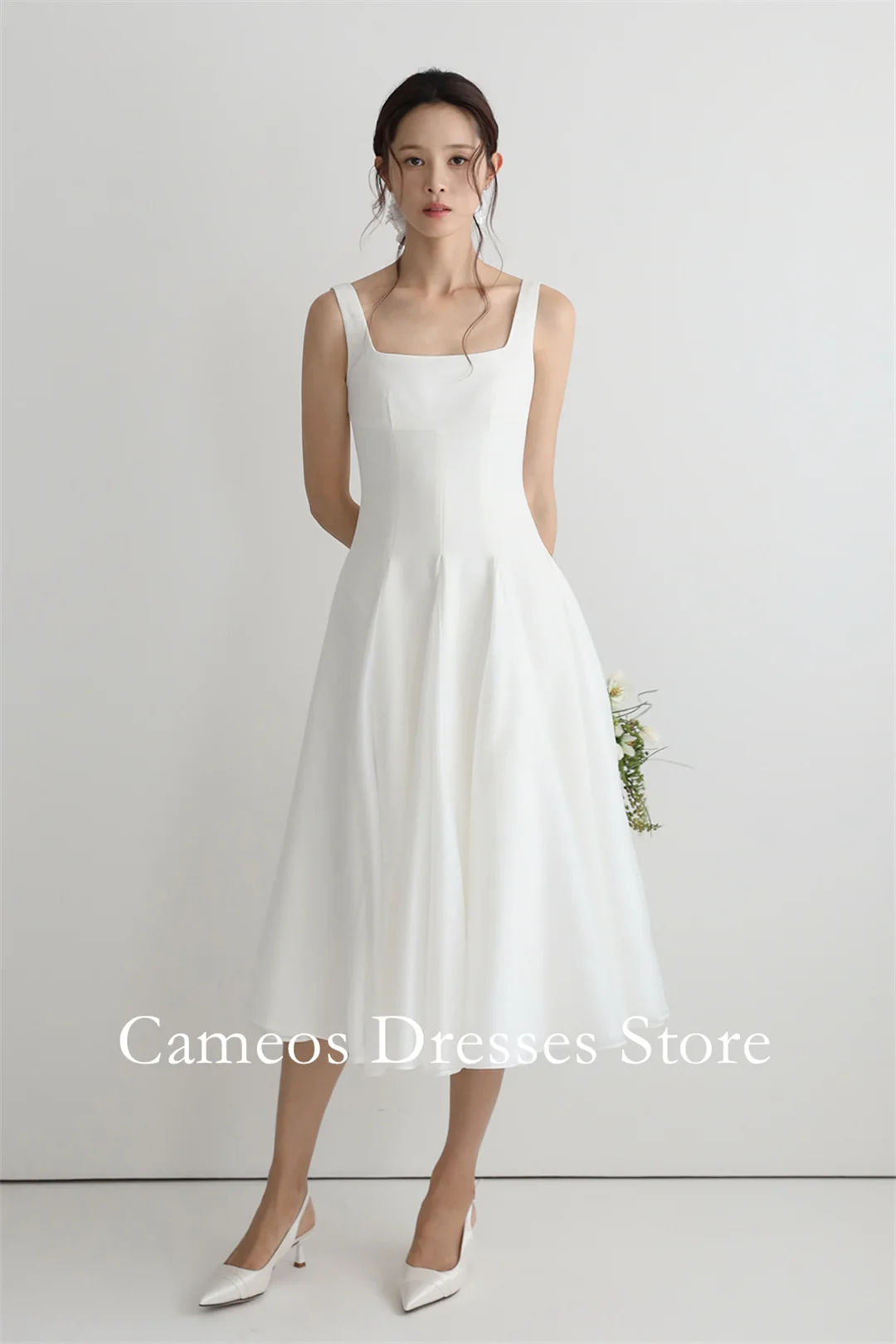 Square Neckline Organza A-Line Wedding Dress Sleeveless Photography Bridal Gown Knee Length Formal Wedding Dress For Women