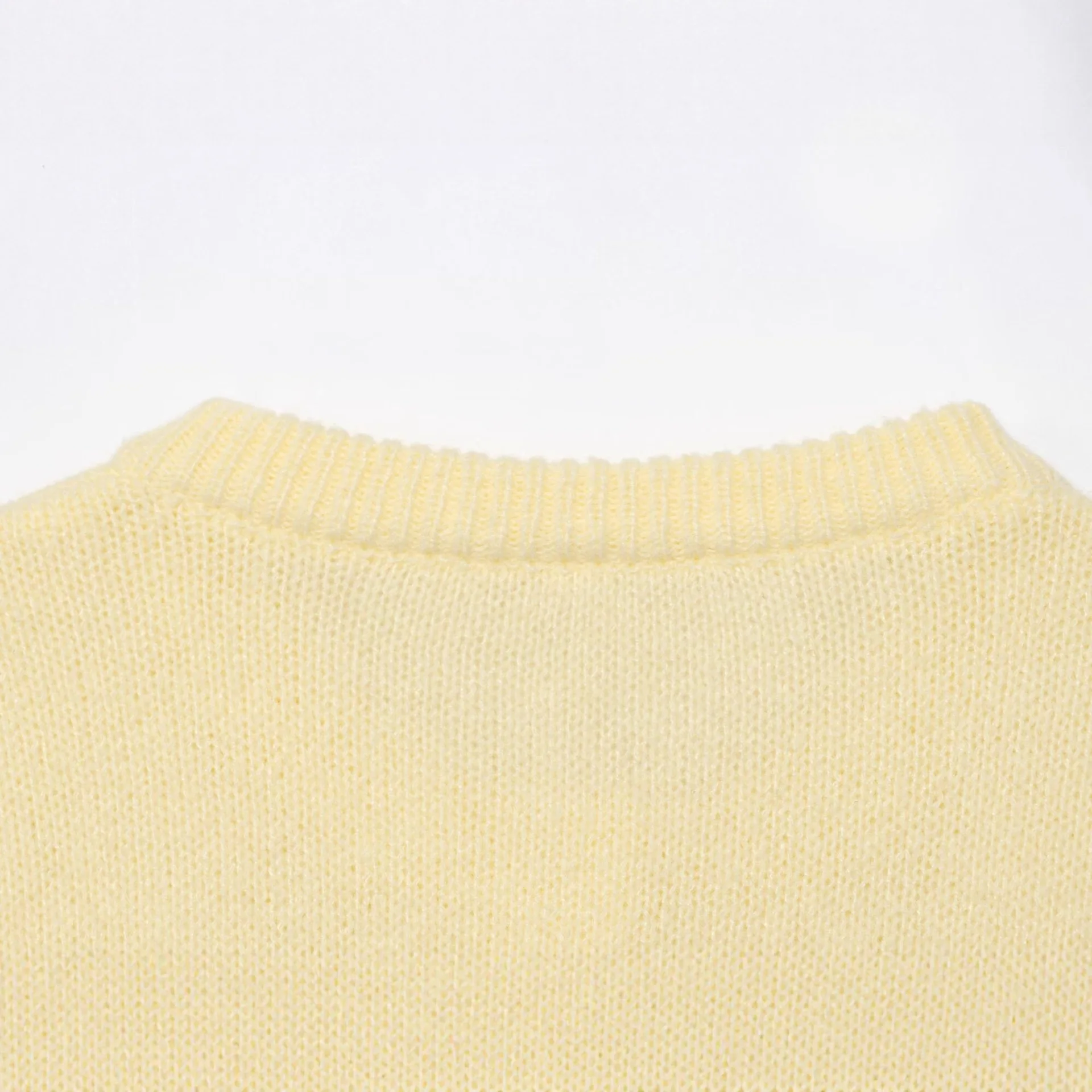 Bequeme gestrickte Langarm-Rundhalsausschnitt einfarbige offene Strickjacke Herbst neuer Stil europäische und amerikanische Mode Damen