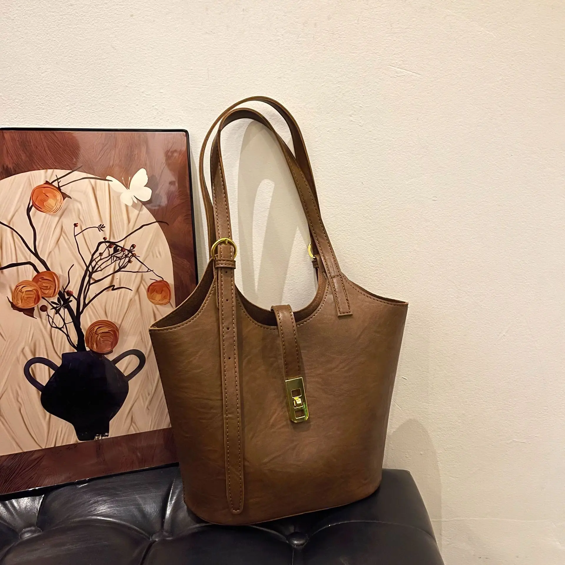 

Модная пригородная сумка 2024, винтажная женская сумка через плечо, роскошная сумка через плечо «день-ночь», просторная сумка с верхней ручкой