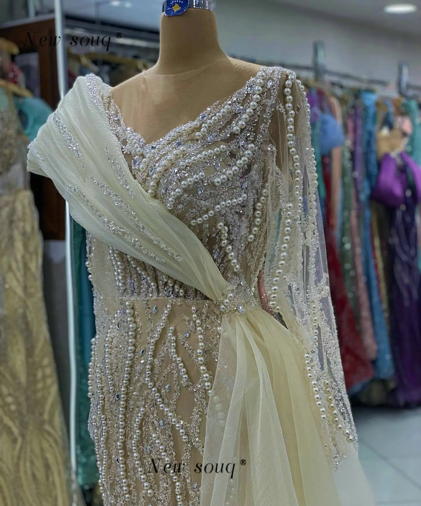 فساتين سهرة بأكمام طويلة مطرزة باللؤلؤ الحريري مع درب جانبي طويل أنيق رسمي لحفلات الزفاف للنساء رداء عربي #2