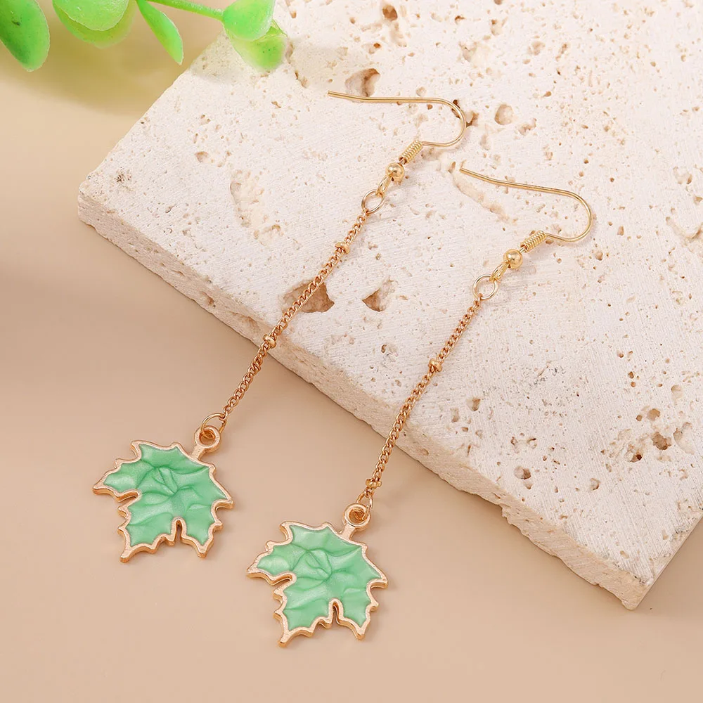Aihua Moderne Ahornblatt-Ohrringe für Damen, Modische Französische Eleganz, Thanksgiving-Ohrringe, Party-Schmuck-Accessoires – Detail 5