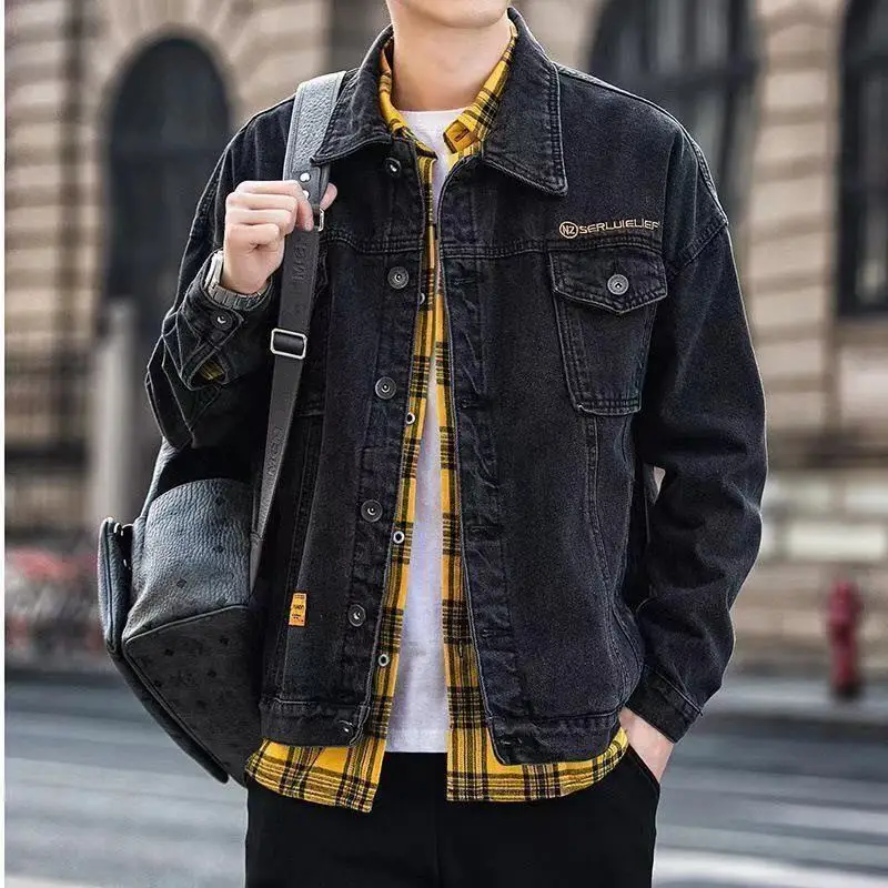 Cargo Denim Jackets Man Autumn with Embroidery Cowboy Coat for Men Black Menswear Fast Delvery Low Cost in Lowest Price Clothing