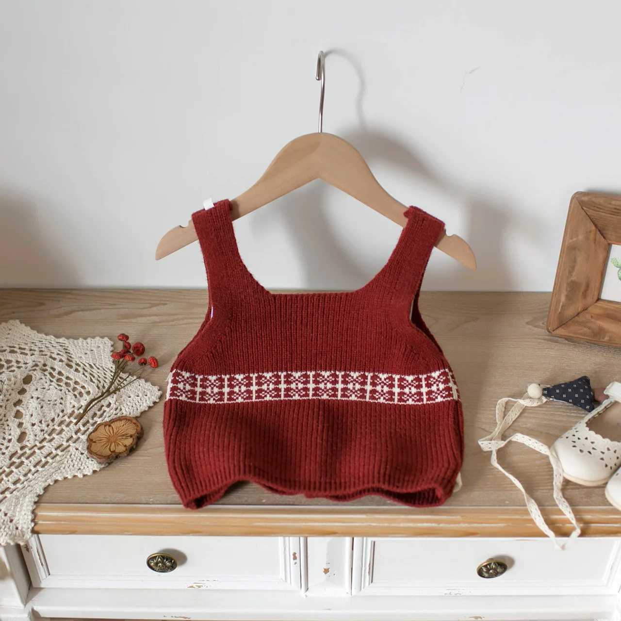 Girl Spring Clothes Striped knitted Shirt Jacquard Fungus Edge Girl Blouse Korean Version Square Collar Single Breasted Vest Top
