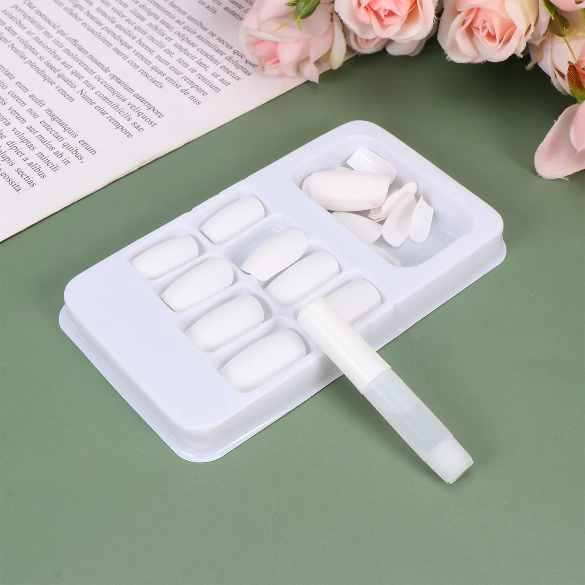 

96Pcs False Nails Premium Plastic Flat Head Natural Colors Manicure Pieces for Home Salon Fake Nail Extensions Grey White Pink