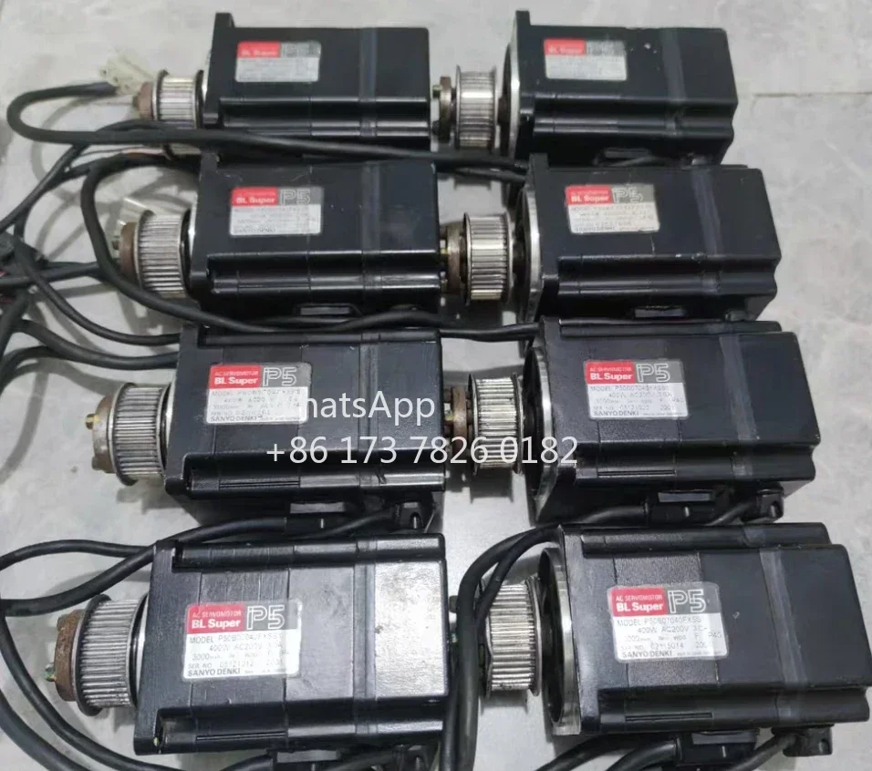 Servo motor usado 400W P50B07040FXSS1