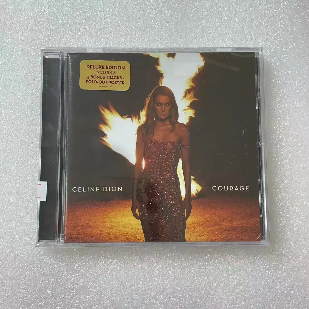 

Celine Dion Courage 20 songs Music CD Greatest Hits Album Music Record Cosplay Walkman Car Soundtrack Box Party Music