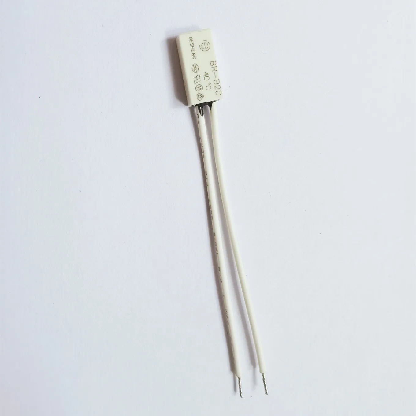 Original new 100% BR-B2D 5A 8A 10A/12VDC thermal protector temperature switch overheat protector normally closed