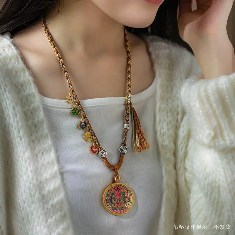 

Hand-Woven Tibetan Pendant Five-Way God Of Wealth Thangka Necklace Tianzhu Hand-Rubbed Cotton Clavicle Chain Rope