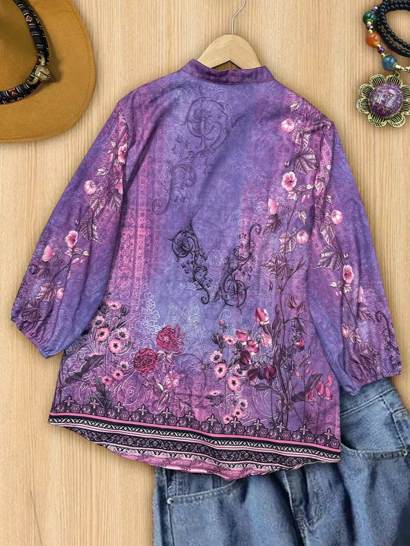 Western-Freizeiturlaub im Ethno-Stil mit geometrischem Druck und Dreiviertelärmeln und Trompetenärmeln für Damen