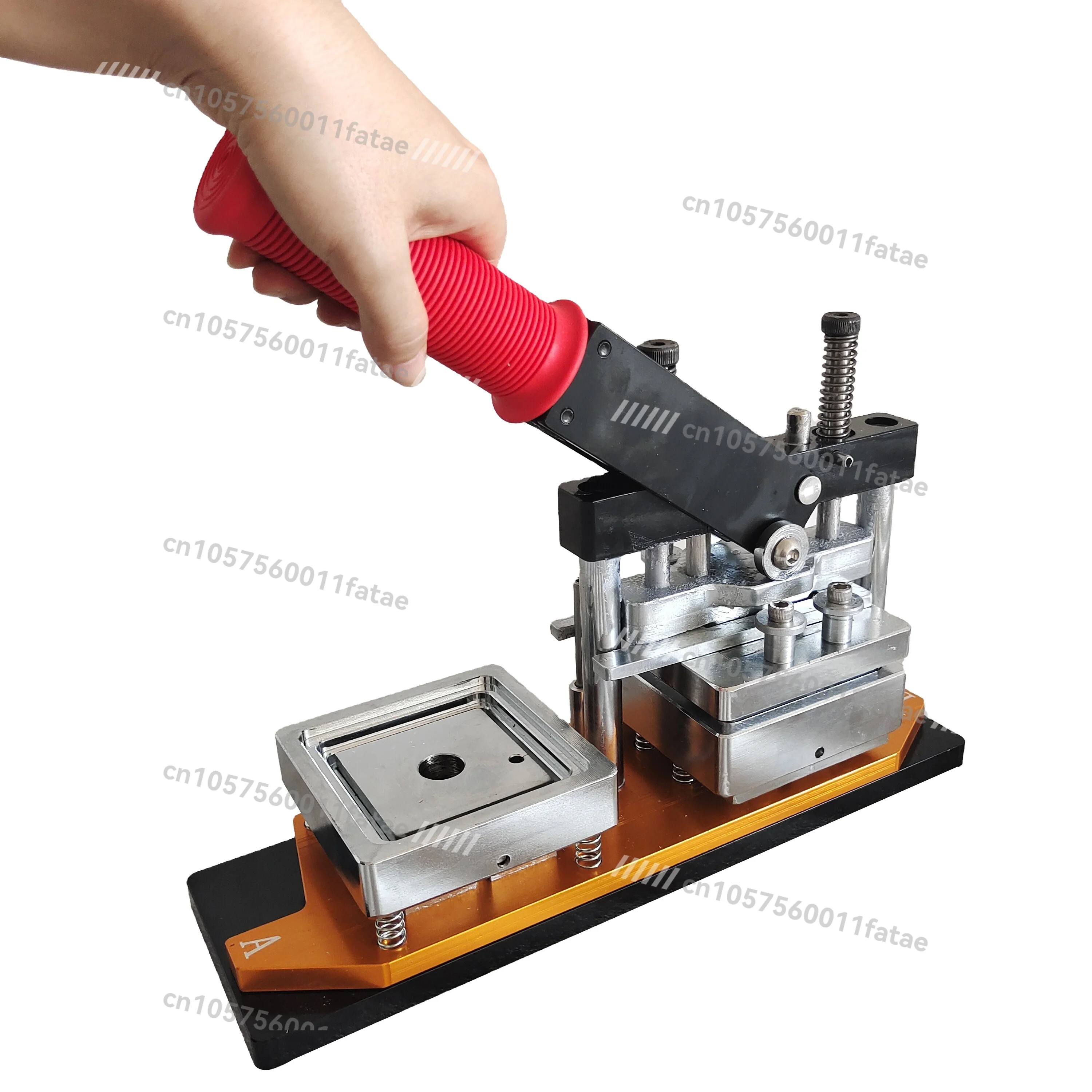 

Набор для изготовления магнитов на холодильник с магнитными компонентами и резаком для бумаги