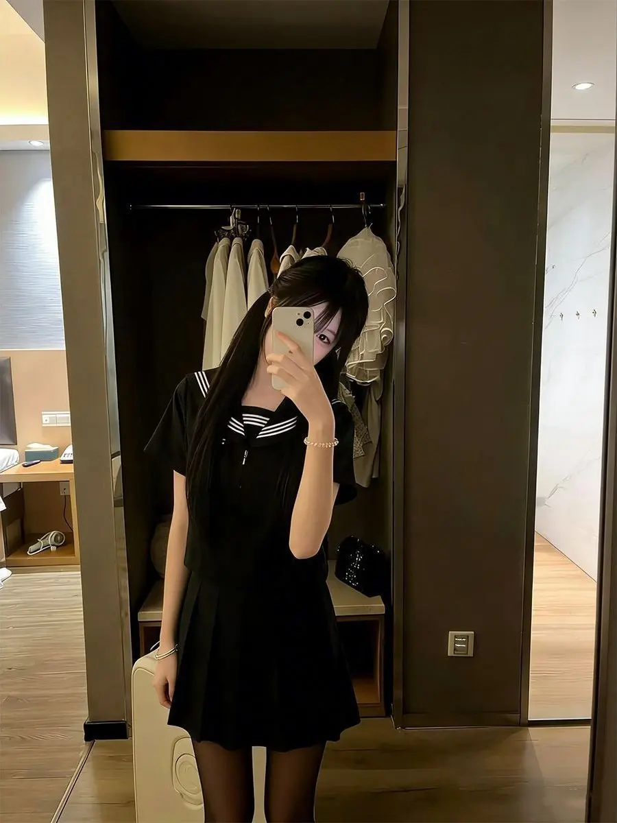 

School Uniform Style Soft Girl Sailor Suit Set with Same Color Pleated Skirt Women's Fashion Ensemble Breathable Polyester
