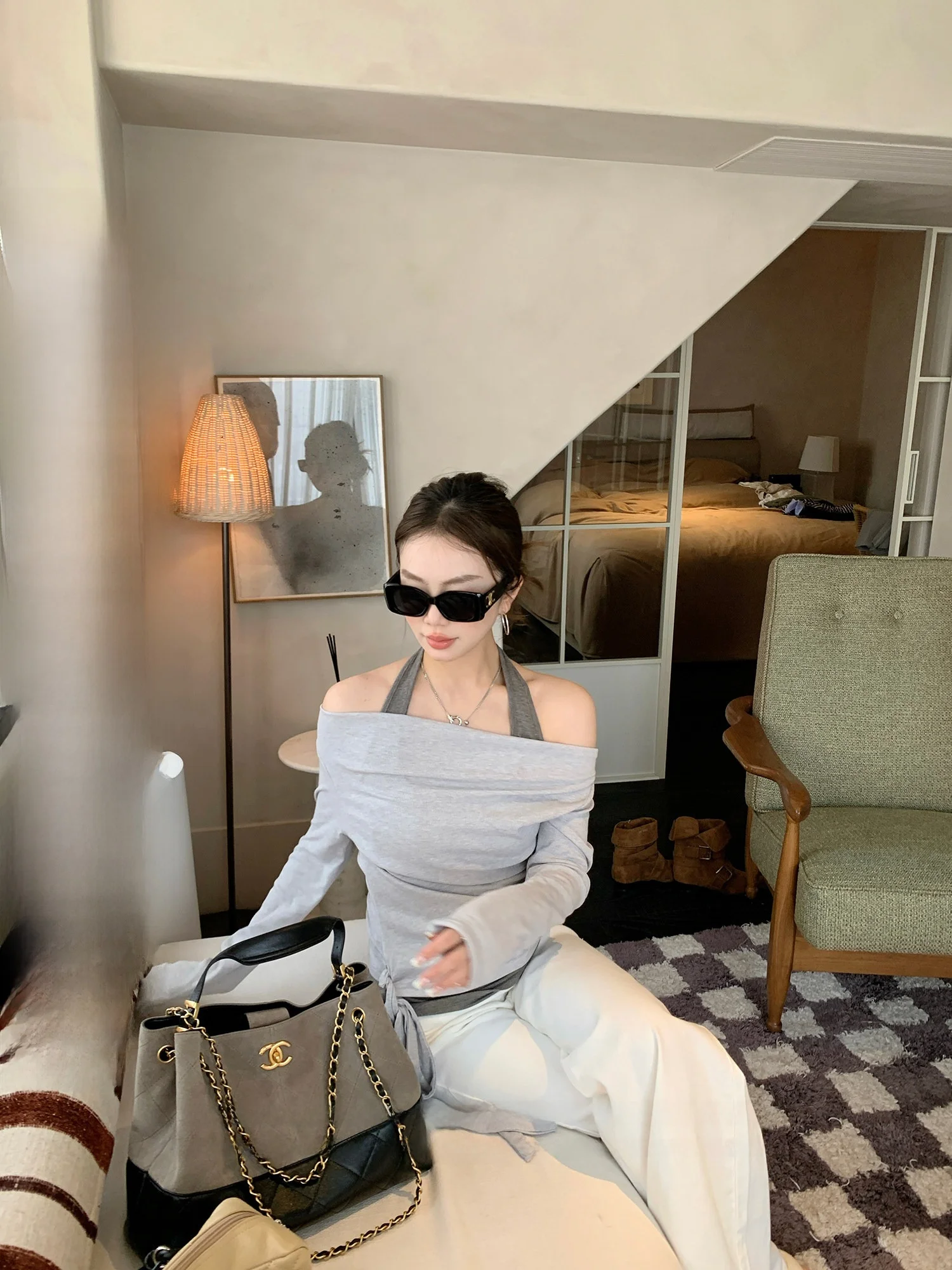 

Oulder Bared Long Sve Поддельная двухсекционная футболка женская ранняя осень для похудения с высокой талией свободный крой повседневный топ