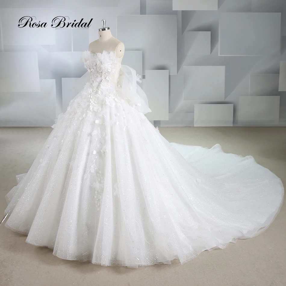 Romantic Strapless 3D Flower Lace Beaded Wedding Dress