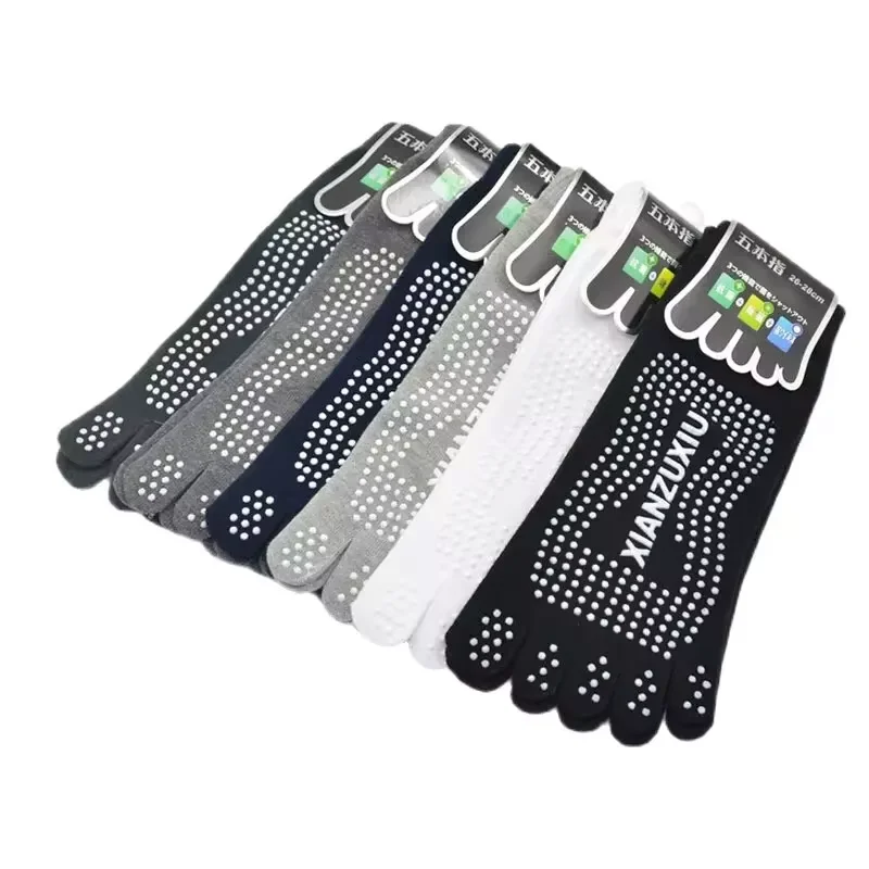 Picture 5: Men's Non-Slip Pilates Socks Cotton Breathable 5 Toe Massage Yoga Socks Sports Five Finger Socks