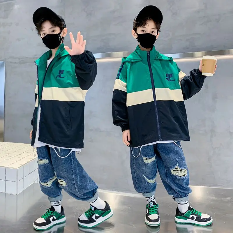 

2023 Spring jacket for boys 4-14T children hooded autumn windbreaker teenage clothes big boys sport coat outfit zipper jacket