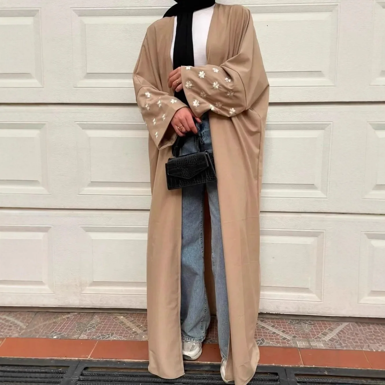 Djellaba Dubai Embroidery Open Abaya Kimono for Women Long Dress Cardigan Muslim Arabic Party Ramadan Kaftan Gown Jalabiya Robe