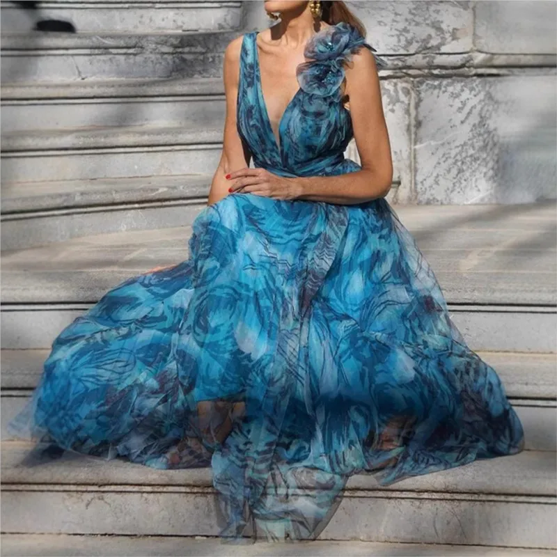 Vestido de verão estilo boêmio vestido de noite feminino 2025 com decote em v profundo decoração de flores bainha grande de camada dupla para férias praia