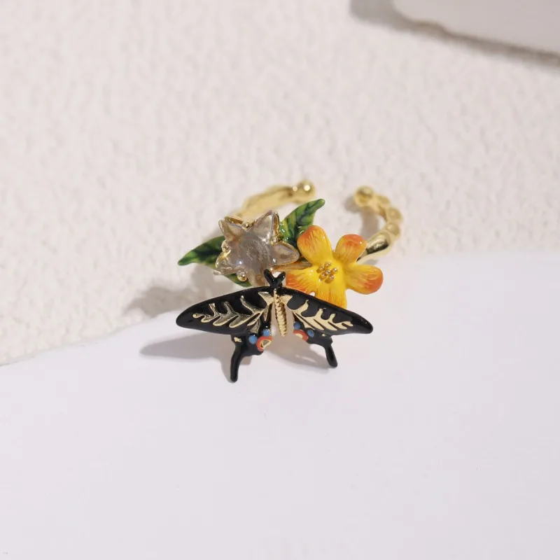 

Romantic Style Countryside Yellow Jasmine Flower Black Butterfly Clear Star Cubic Zircon Enamel Green Leaf Open Ring for Women