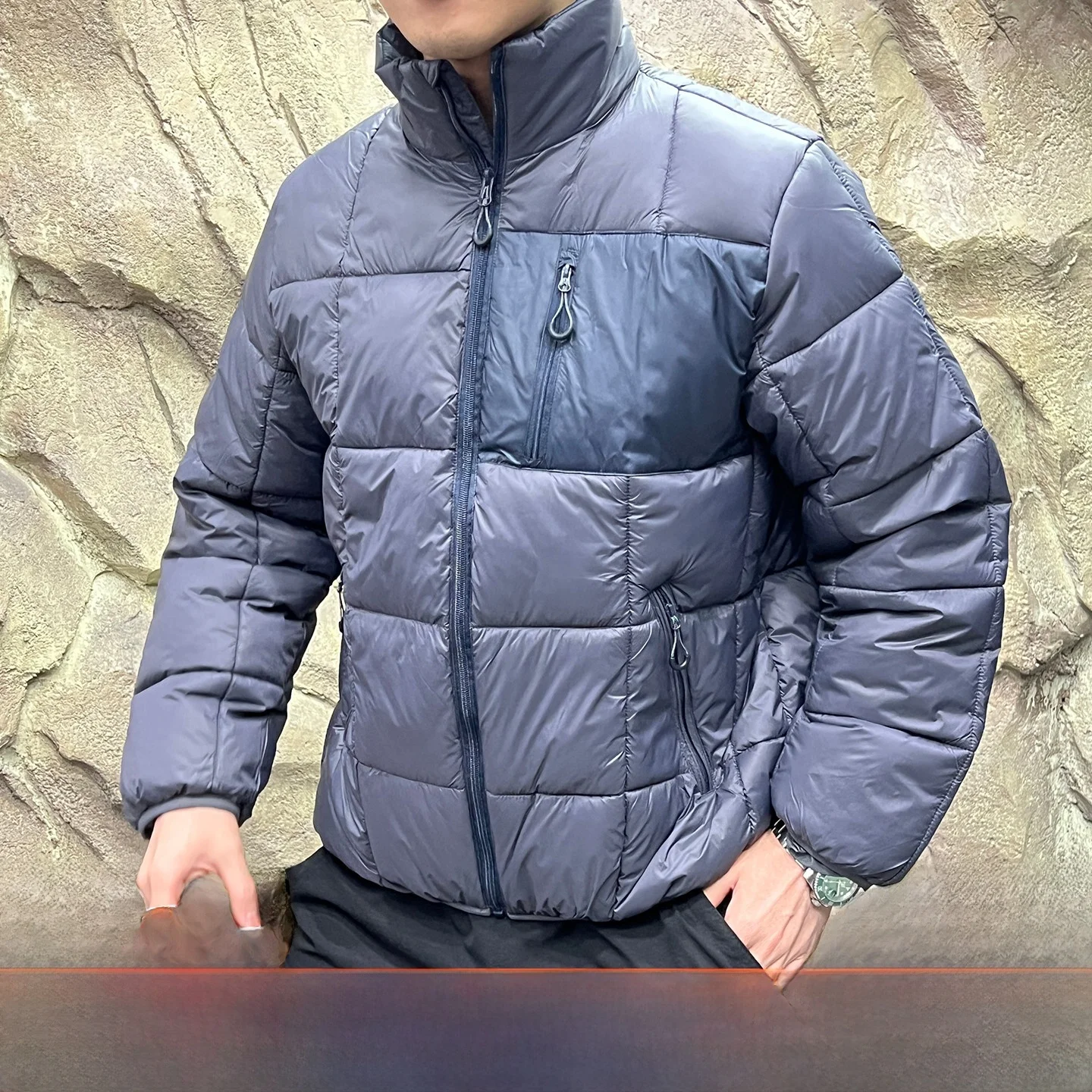 

Thiened Хлопковая куртка для мужчин, новая зимняя молодежная модная куртка-стойка, длинный воротник-стойка, теплая повседневная однотонная блузка...