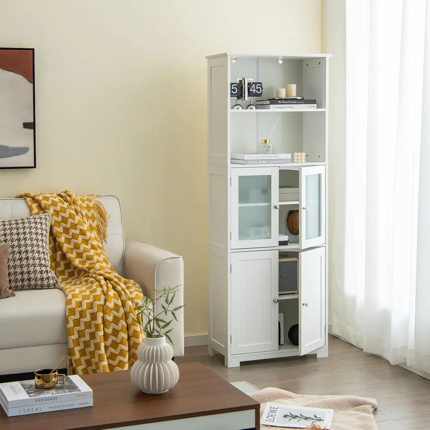 خزانة حمام بطول 64 بوصة مع بابين زجاجيين ورفين مفتوحين، أرفف قابلة للتعديل، تصميم مضاد للانزلاق