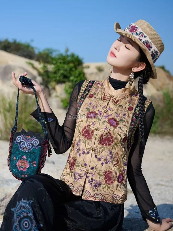 

2025 summer thin new chinese ethnic style fashion embroidered jacquard waistcoat women's sleeveless stand collar retro vest top