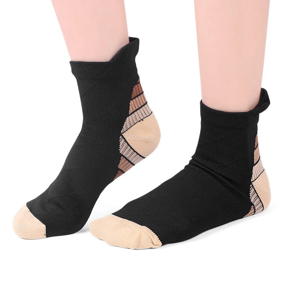 

1Pair Medium Tube Striped Sports Socks Breathable Comfortable Warm Stockings for Winter Casual Wear Warm Socks