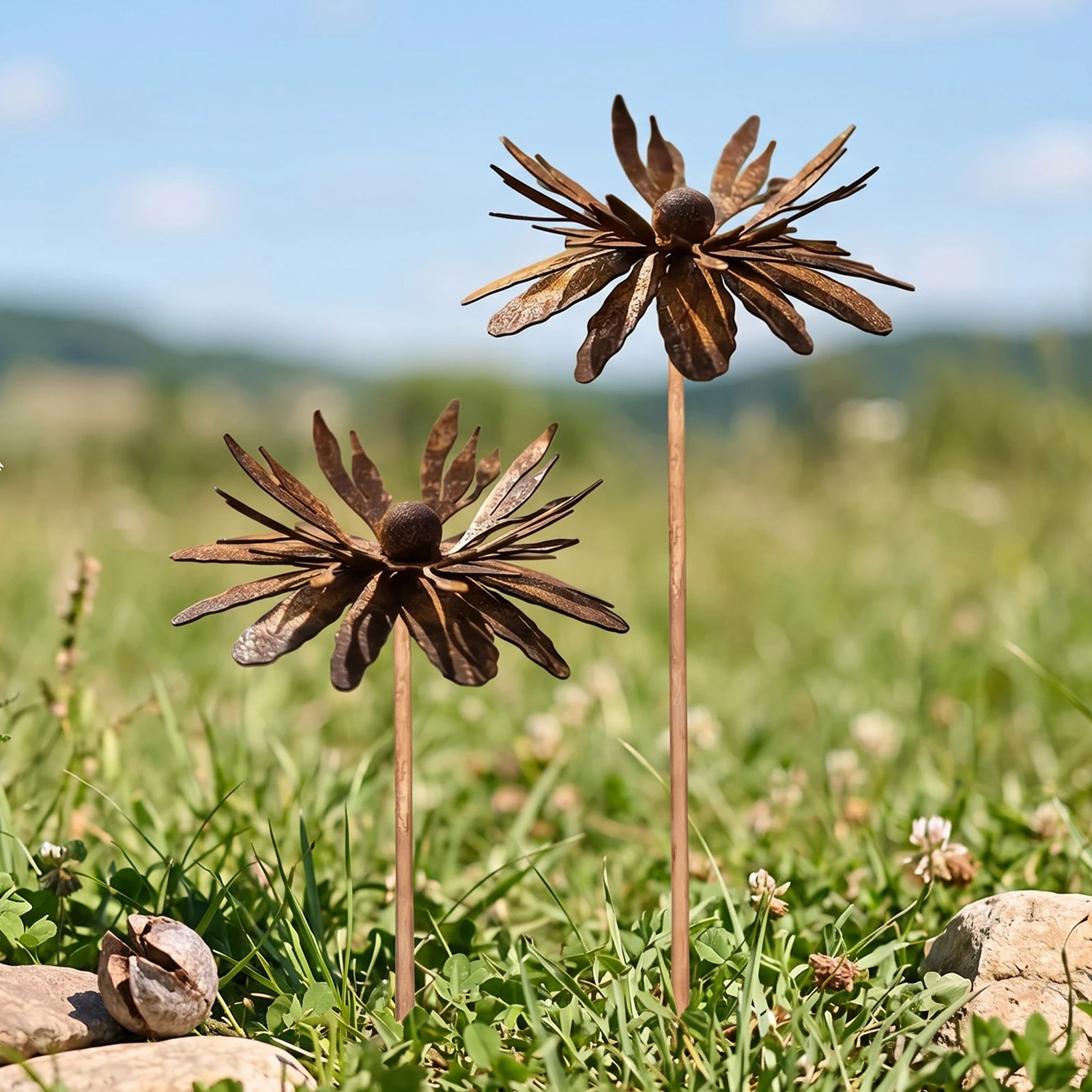 Iron Handmade Flower Garden Stakes Anti-corrosion Rust Finish Iron Lawn Ornament Vintage Decorative Plant Stakes for Garden