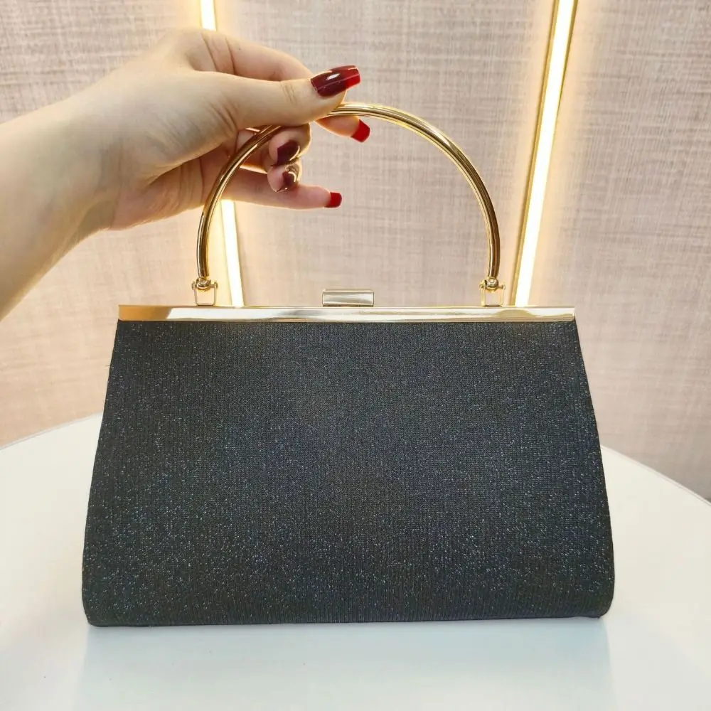 

Shoulder Bag Fashionable Women Evening Handbag Elegant Glitter Banquet Bag Pleated Luxury Chain Dinner Purse Gift