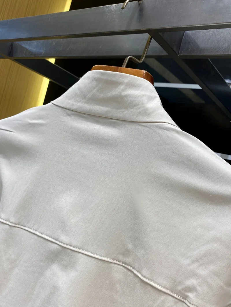 

Outdoor Men's Jaet New Autumn Lightweight Water-Resistant 3D Tailoring Faionable Polyester Nylon Spandex Blend Zipper Clo...