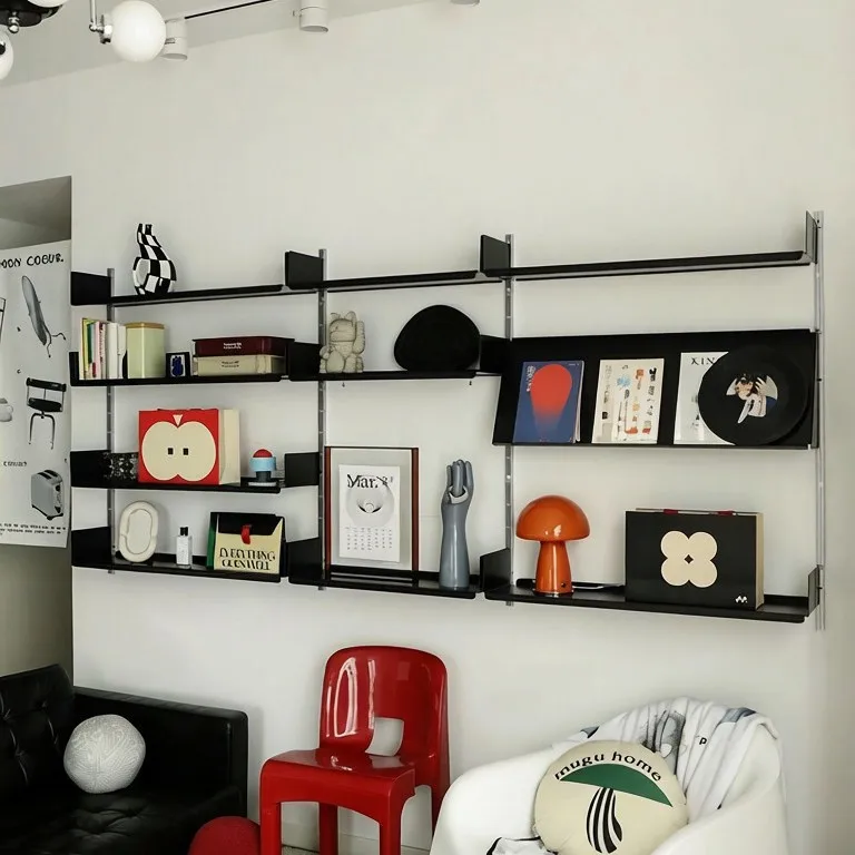 Metal floating wall-mounted storage shelving kit, suitable for books, decorations, and small household items—easy to install