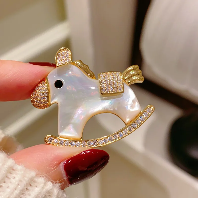 Cute Rainbow Unicorn Brooches For Women Cute Coat Dress Clothes Accessories Clip Pin Buckle Gold Color Fashion Jewelry image 3