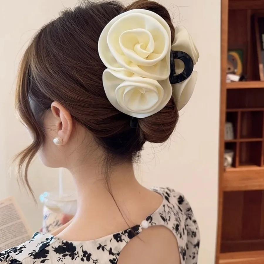 Hair Claw Handmade Fabric Stereoscopic Flowers Grab Hair Clip Sweet Shark Clip Rose Flower Hair Accessories for Women ﻿