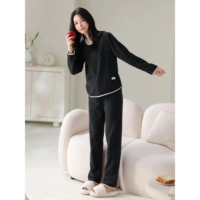 Ladies Warm Flannel Sleepwear Set Autumn Winter Loose Lazy Loungewear Ultra‑Soft Home Pajamas Suit Can Be Worn Outside
