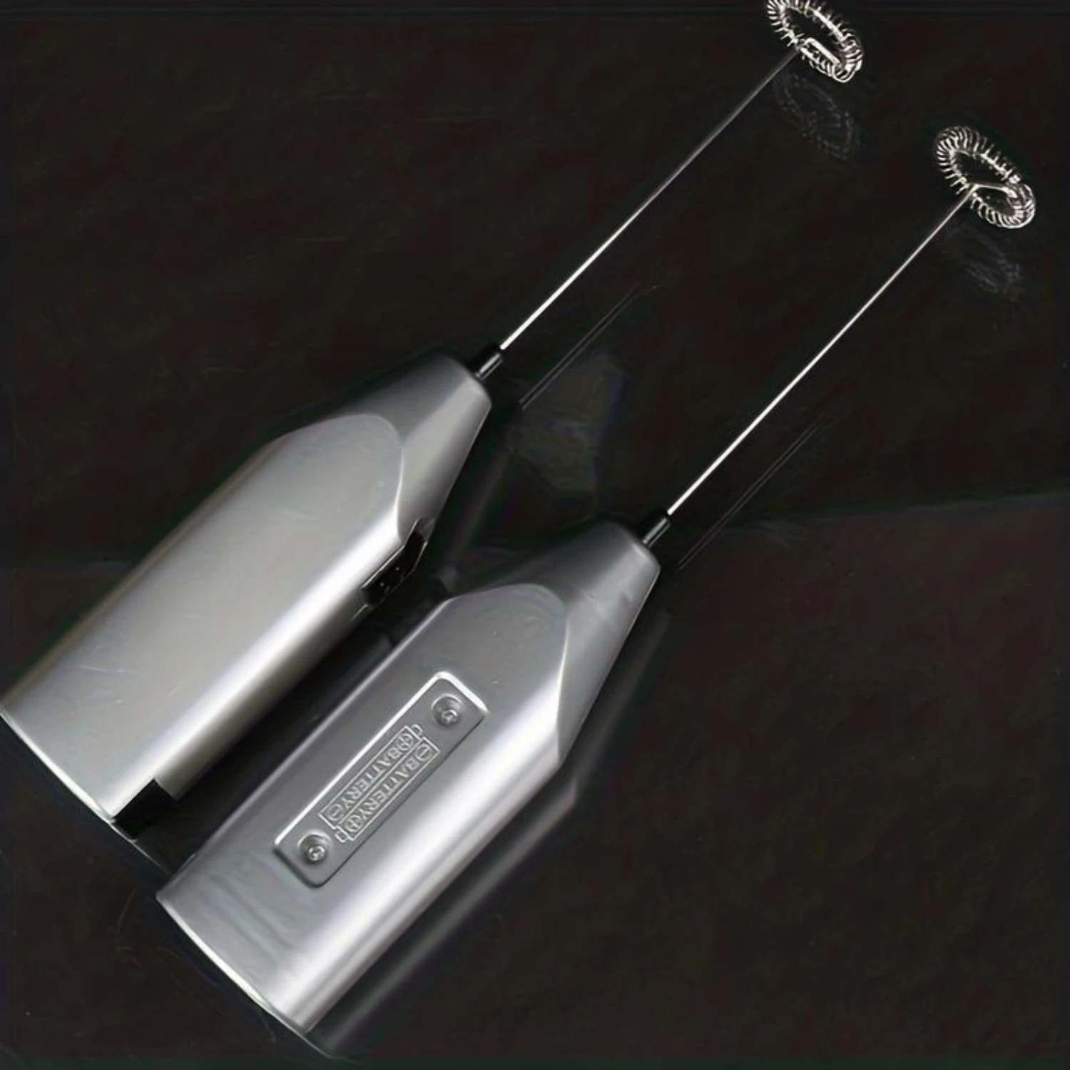 «Стильный вспениватель молока из нержавеющей стали для любителей кофе — блендер на батарейках для эспрессо, капучино, латте — 1 шт.