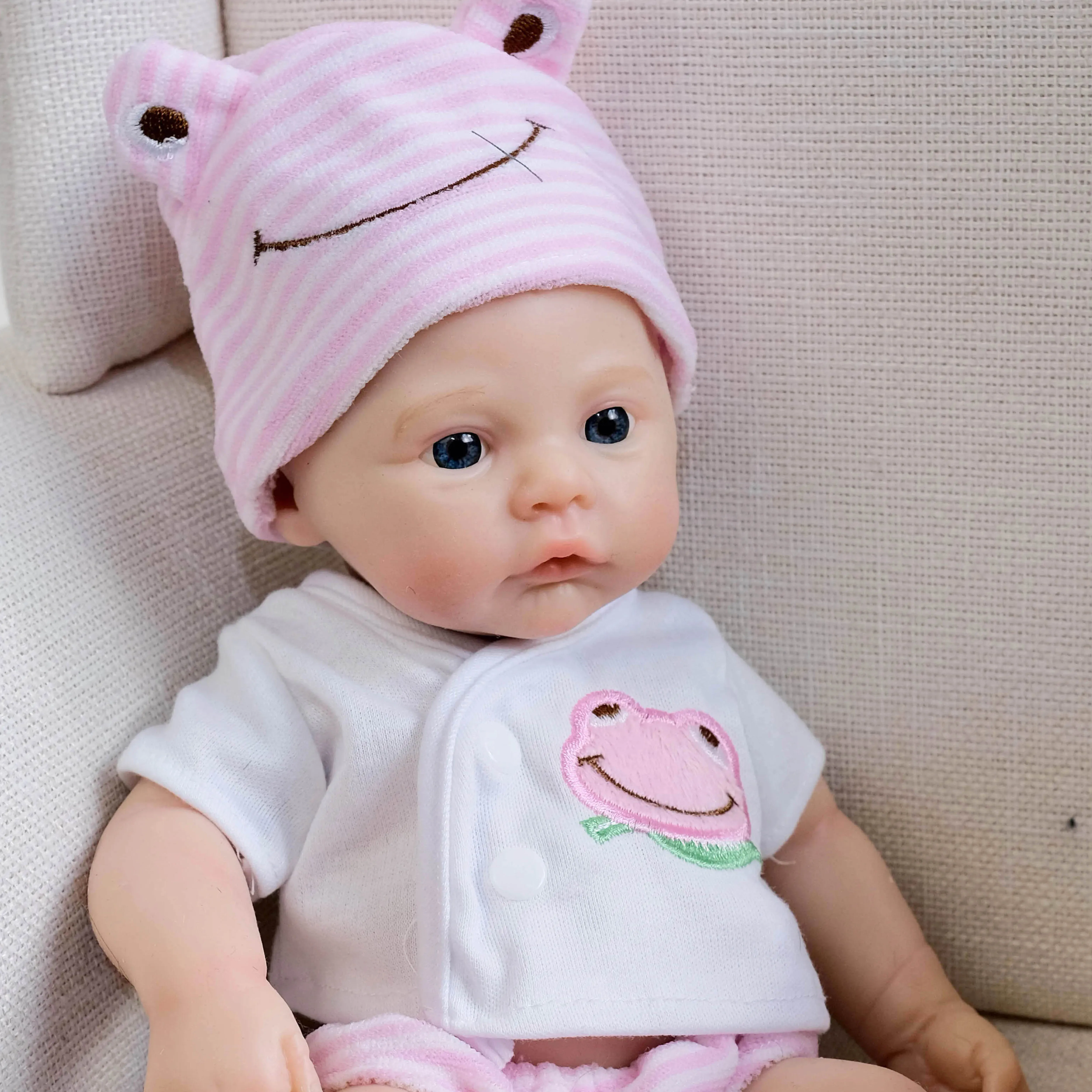 Meadow Full Solid Silicone 12inch Flexible Elastic Super Lifelike Soft Cute Small Size Silicone Reborn Doll for collectors