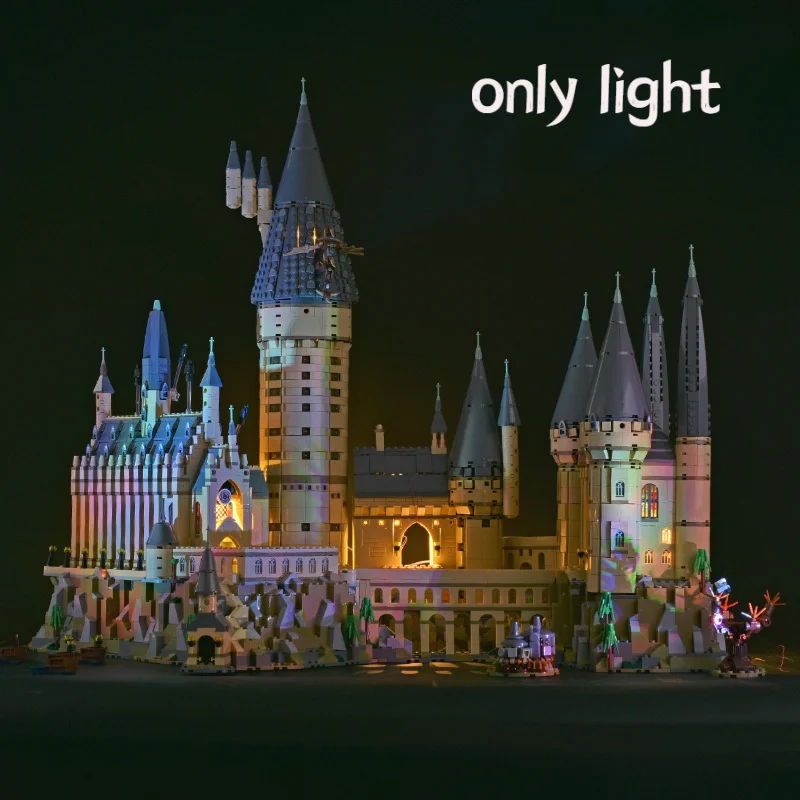 

Креативный набор светодиодных ламп, совместимый с Lego 71043, модель замка Хогвартс из серии «Гарри Поттер», декоративная лампа, подарок (только светильник, без блоков)